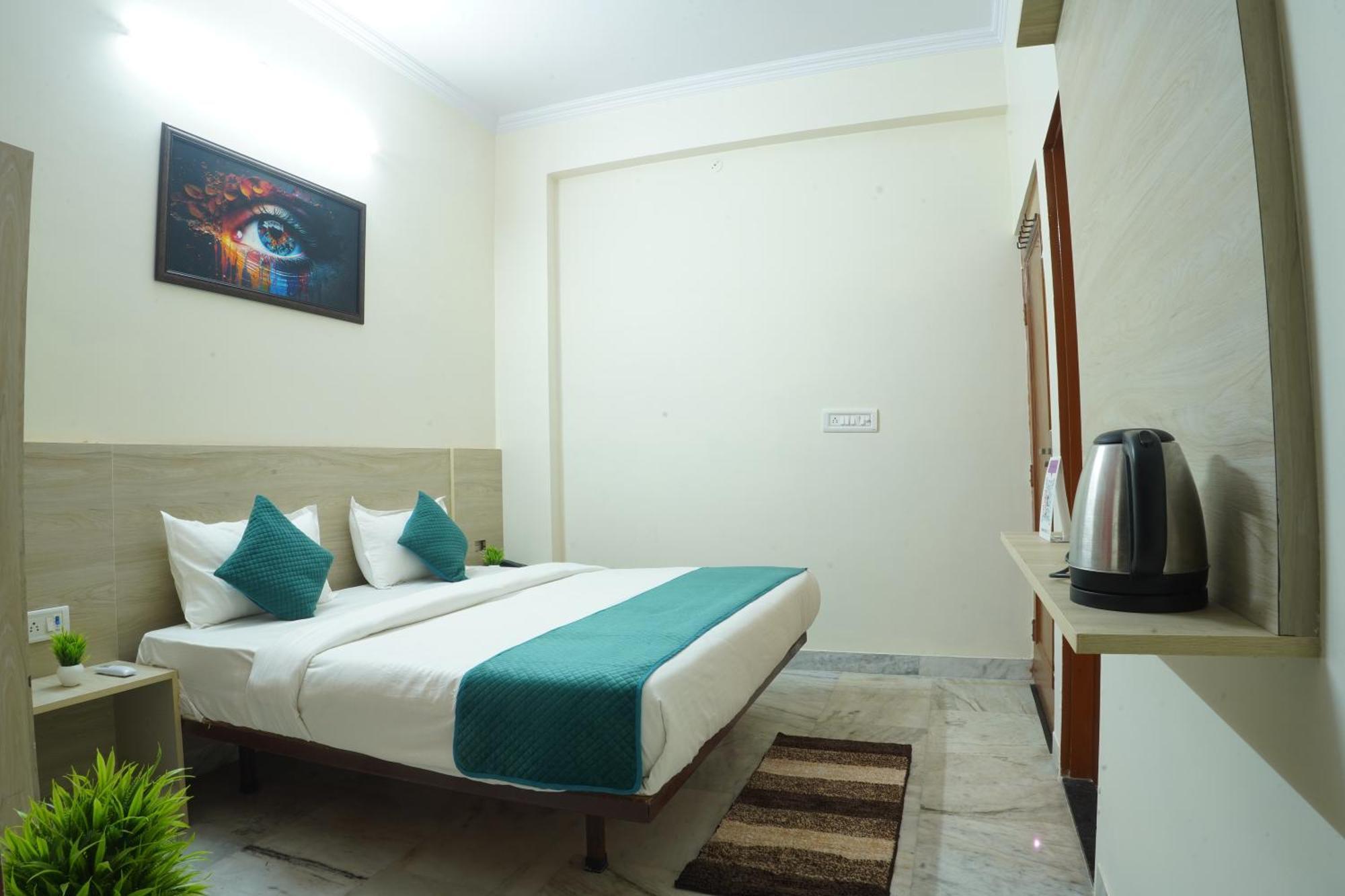 Silver Hotel